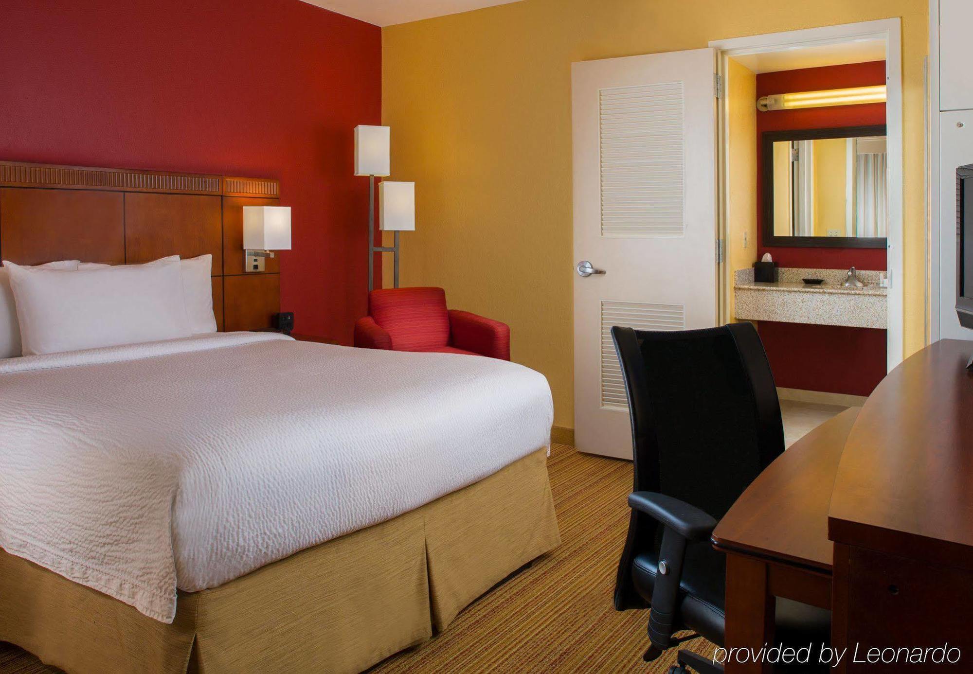Hotel Courtyard By Marriott New Orleans Downtown Near The French Quarter Exterior foto